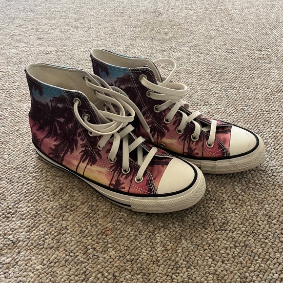 Converse Chuck Taylor All Star High Tops Palm Tree Print Men 5.5/Women 7.5 - Picture 2 of 7